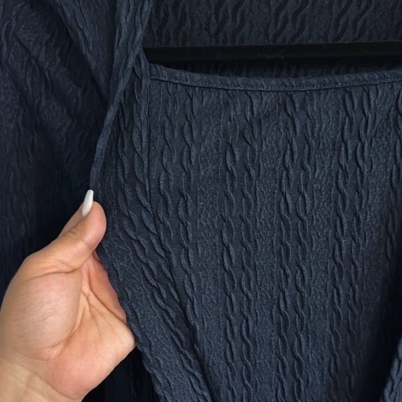 Flattering Navy Top - Picture 3 of 7